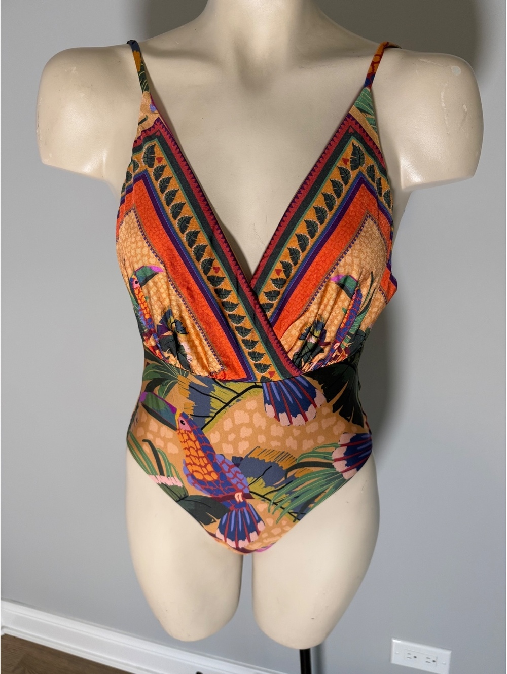 Farm Rio Women's Tropical Print One-Piece Swimsuit with Tags - Picture 1 of 9